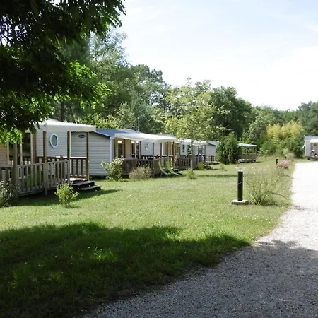 Mobil-home, Animaux Ok - 6 Pers. - Api-1-52-2578 La Chapelle-Aubareil